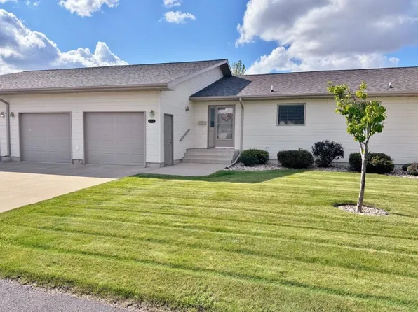 625 34th Ave SW Unit B, Minot, ND 58701