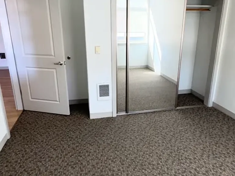 712 E 14th Ave #311 — Photo 3