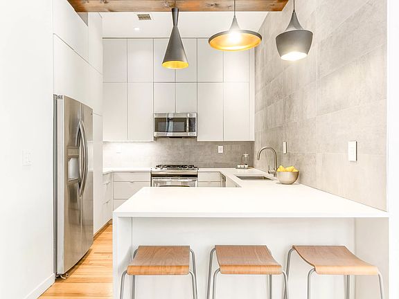 3rd image of 115 4th Ave APT 2G