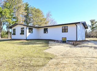 8751 368th AVENUE, Burlington, WI 53105