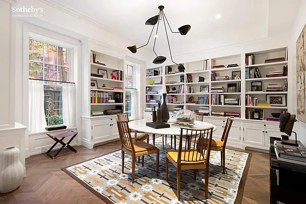 Sold by Sotheby's International Realty | media 7