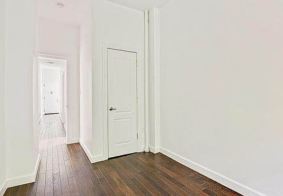 4th image of 872 Macon St #4C
