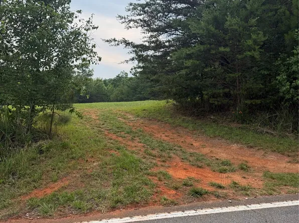 7 Parker Padgett Rd, Old Fort, NC 28762