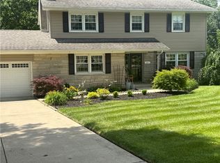 21 Briar Hill Rd, Paris, IL 61944