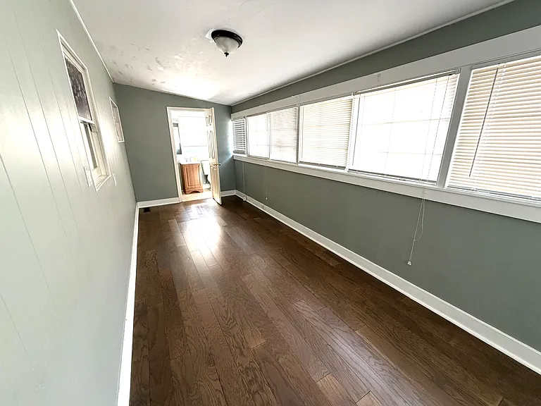 2778 Island Ave — Photo 7