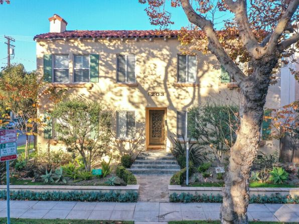 203 N Almont Dr APT 2