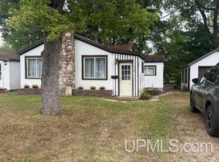 556 Dickinson Blvd, Kingsford, MI 49802