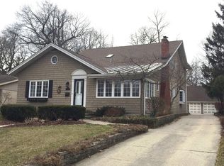 4840 Seeley Ave, Downers Grove, IL 60515