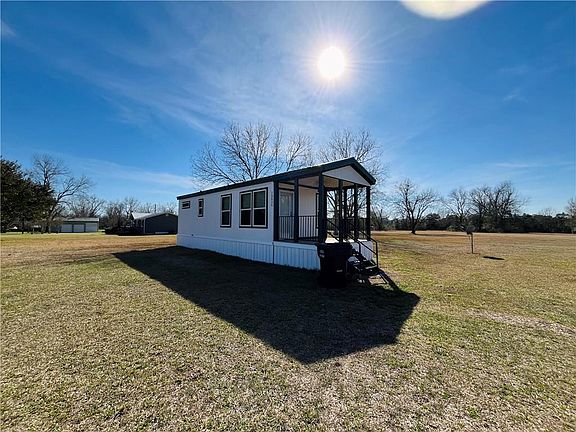 3rd image of 12030 Potter Tract Rd