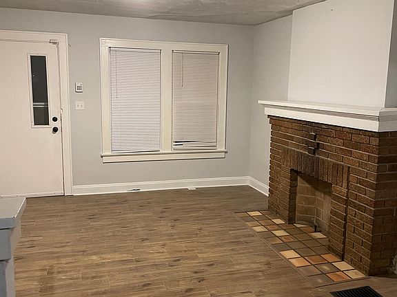 4th image of 1822 Kent St #1822