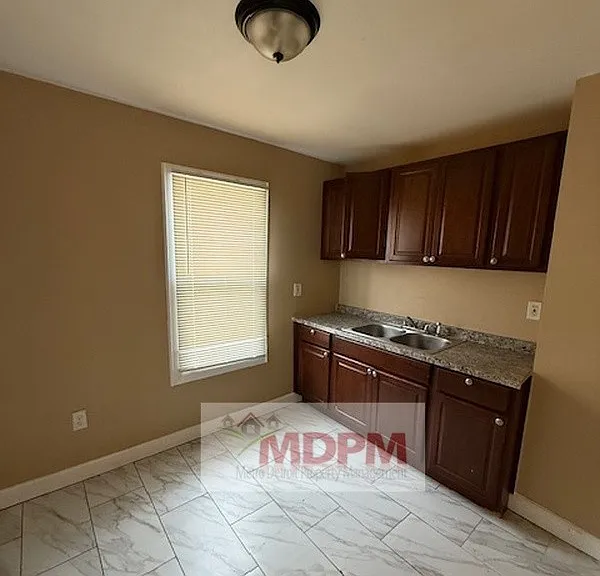 6811 Minock St — Photo 4