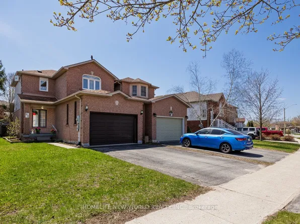 95 Athabaska Rd, Barrie, ON L4N 8E9