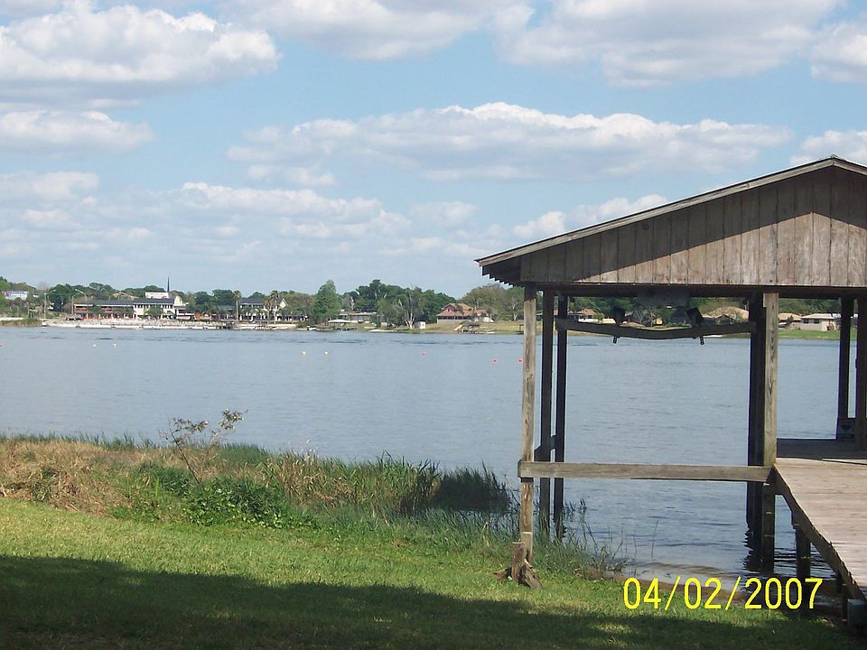 Lake Roy - New Boat Lift
