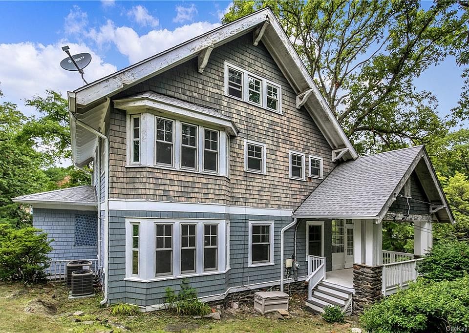 1st image of 57 Hillcrest Ave