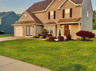 221 Trafalgar Dr, Dover, DE 19904