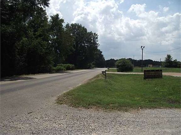 3rd image of 2080 Albert Turner Sr Memorial Hwy