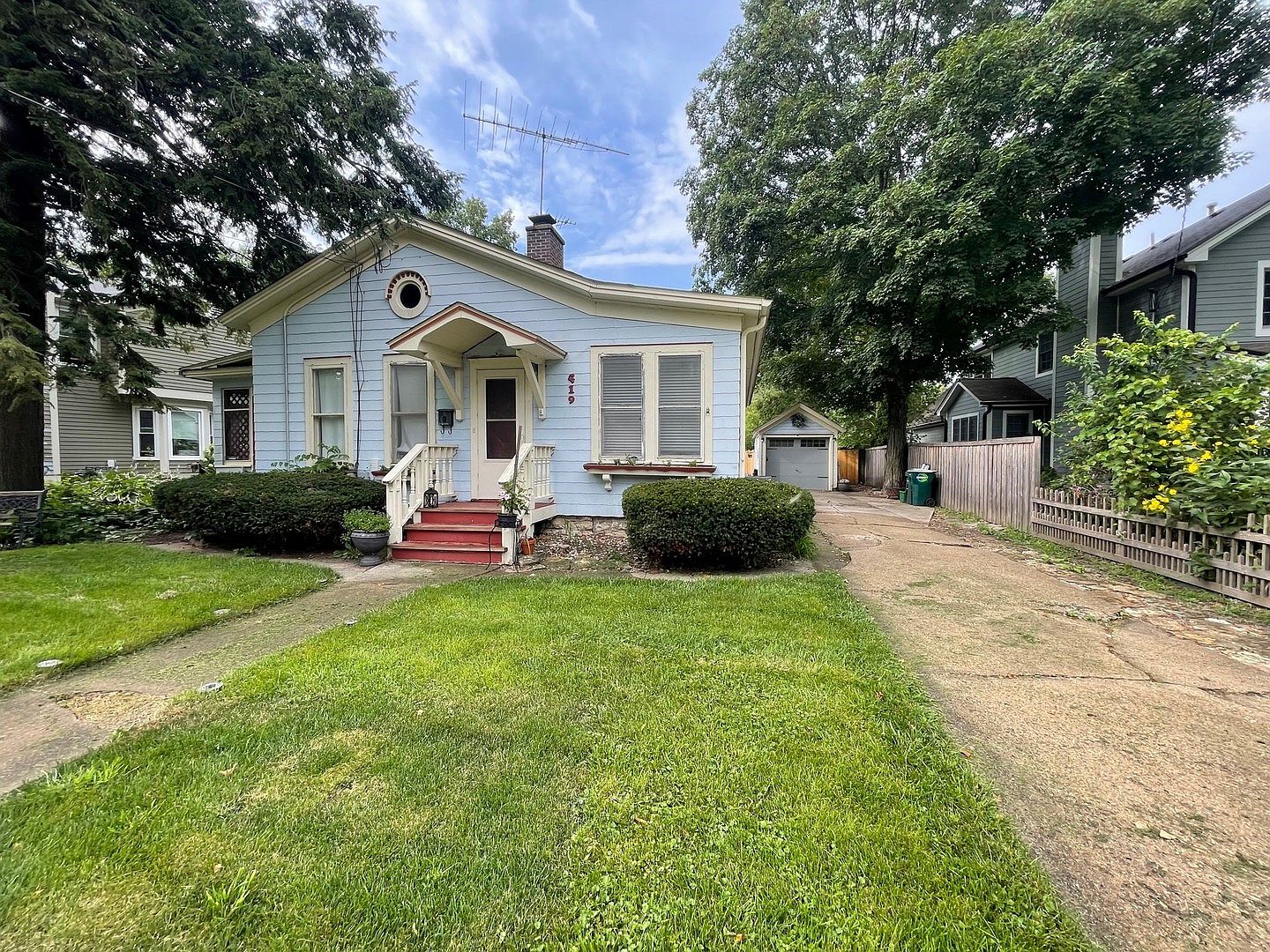 219 Union Ave, Batavia, IL 60510 Zillow