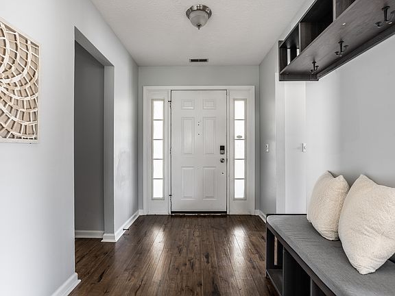 5th image of 11215 Sanabria Dr