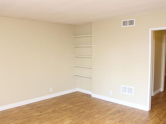 3rd image of 12967 Panama St APT 1