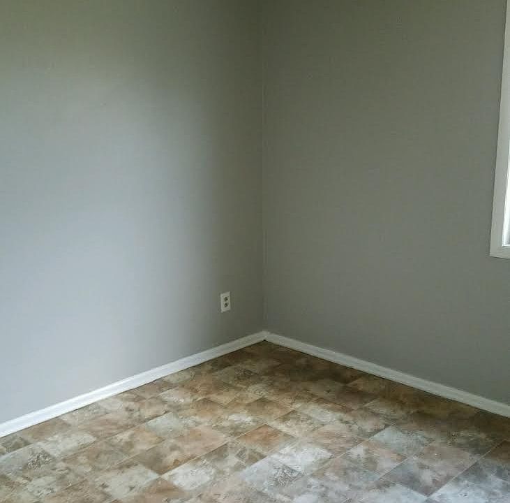 1st image of 137 Holston Ct APT 2
