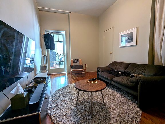 4th image of 69 W 105th St APT 4D