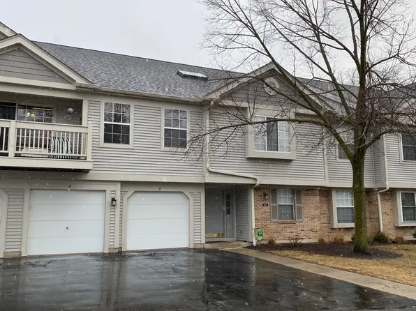 1234 Ballantrae Pl APT B, Mundelein, IL 60060