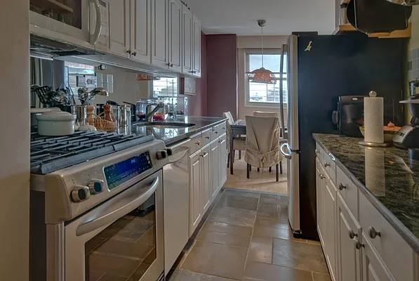 Sold by Brown Harris Stevens | media 19