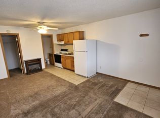 2222 32nd St S APT 21, La Crosse, WI 54601
