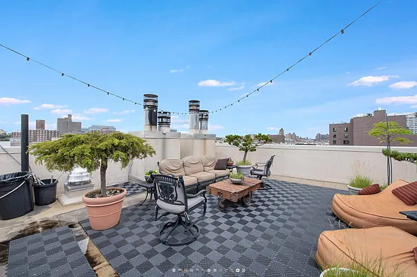 Rented by Compass | media 26