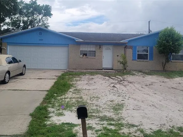 1425 NE Old Mill Dr, Deltona, FL 32725