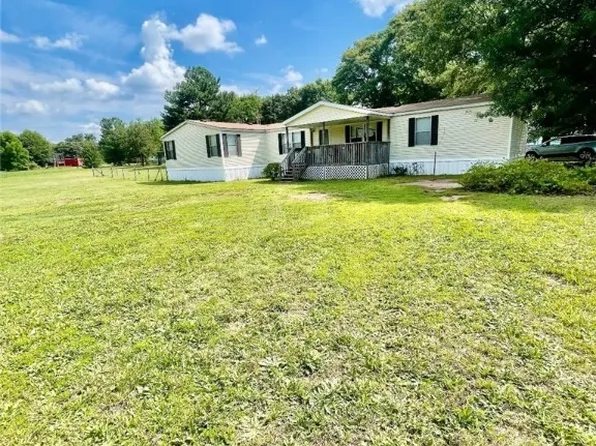 209 Whippoorwill Ct, Williamston, SC 29697