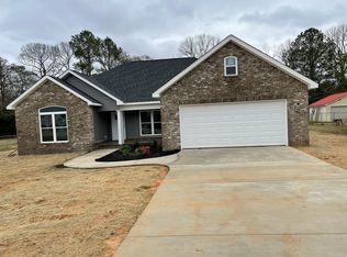 114 Water Dr, Warner Robins, GA 31088