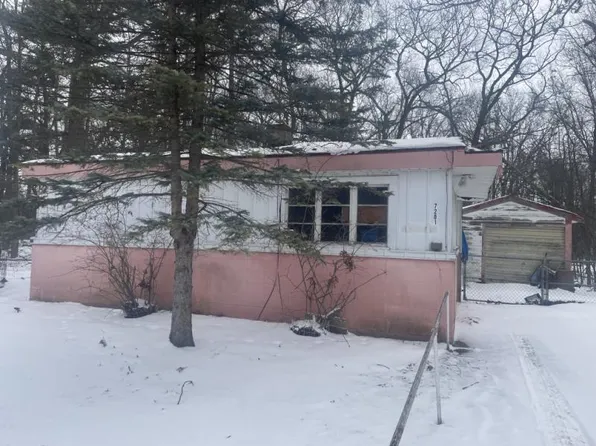7201 Port Austin Rd, Caseville, MI 48725