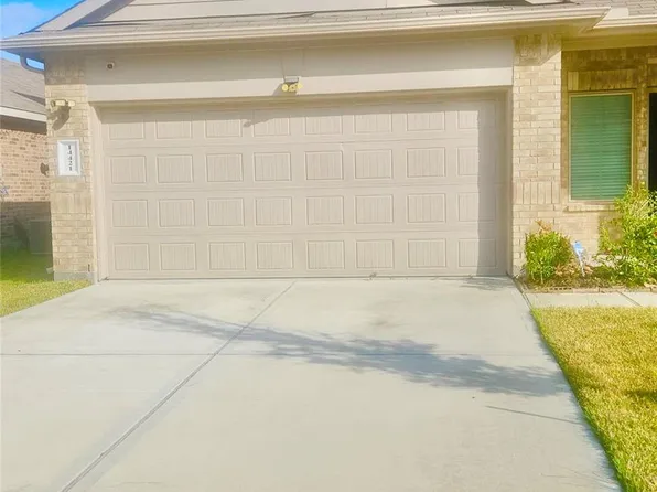 14421 Sugar Pines Dr, Conroe, TX 77302