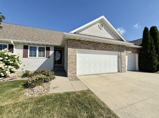 732 SE Ponds Edge Ln, Ankeny, IA 50021