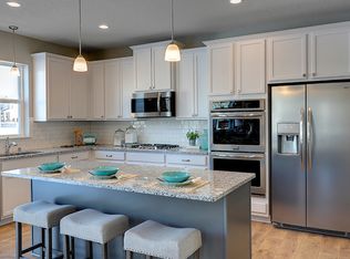 19025 40th Pl N, Plymouth, MN 55446