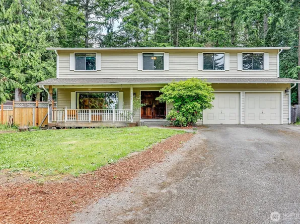 739 Woodland Court NE, Bremerton, WA 98311