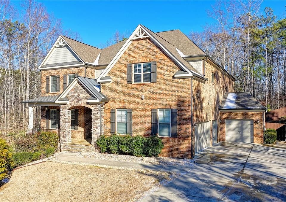 1st image of 2025 Seneca Creek Dr