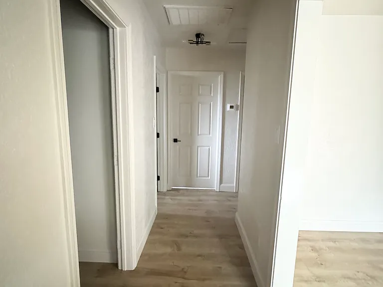 708 Burke Ave — Photo 6
