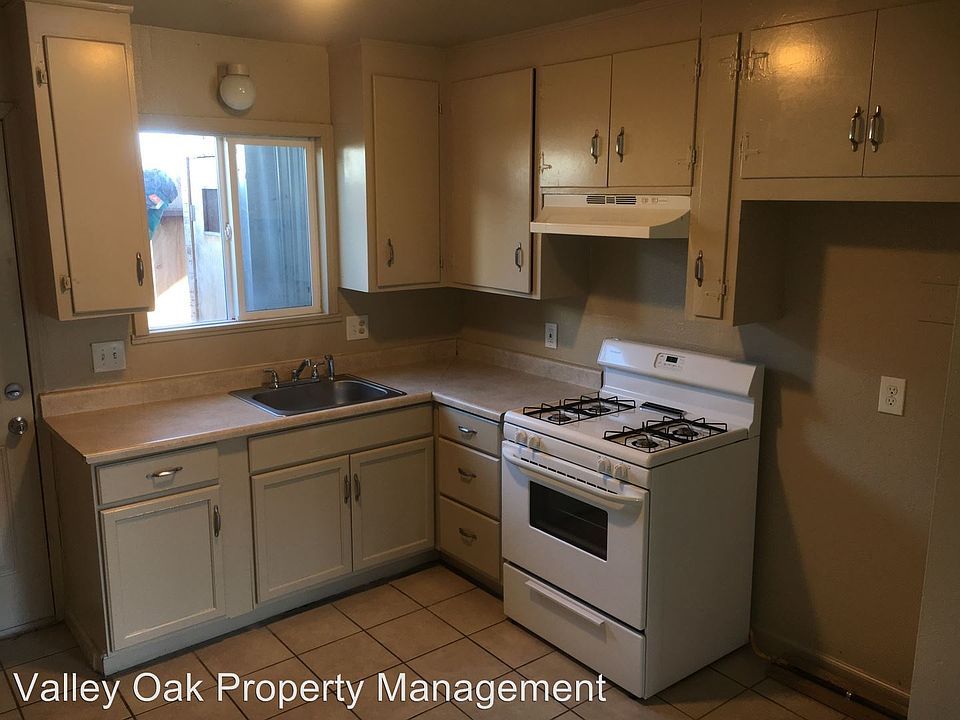 1st image of 778 Broadway Ave APT B