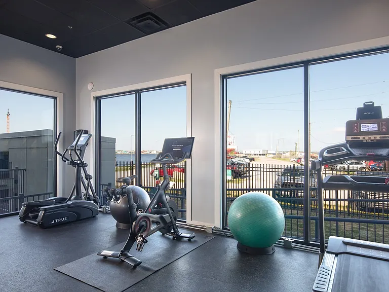 Riverview Lofts — Photo 26