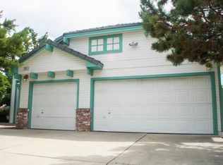 1094 Ricco Dr, Sparks, NV 89434