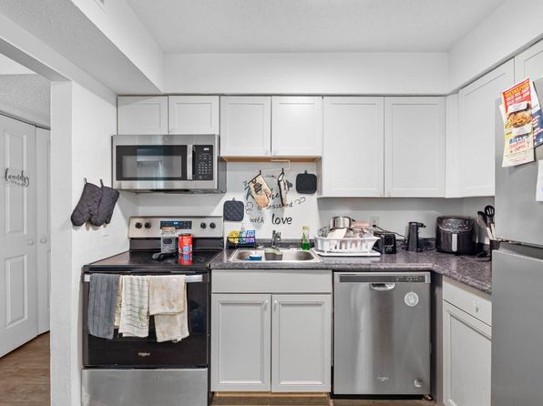 902 E Annie St #EF85BD0BF