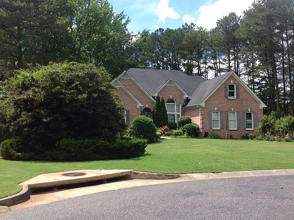 2nd image of 275 Brady Walk