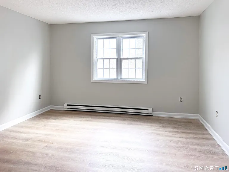 203 Capewell Ave — Photo 29