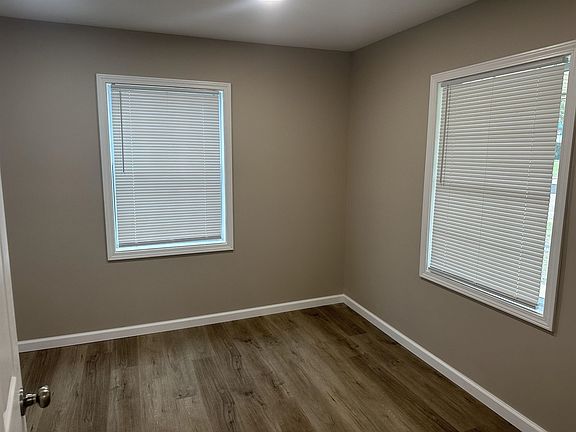4th image of 1505 Pickwick St