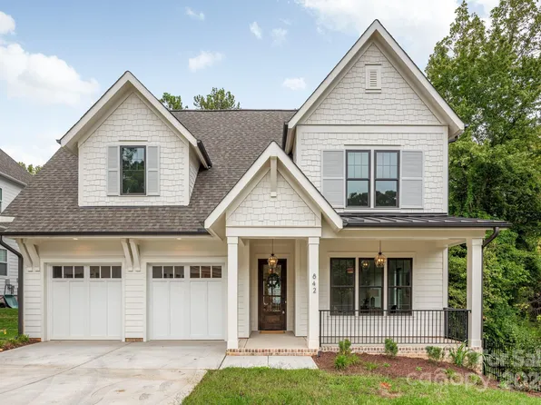 842 Sardis Ln, Charlotte, NC 28270