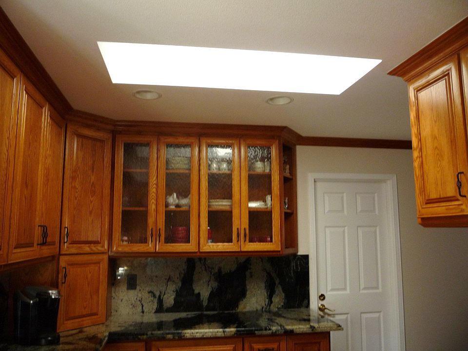 2nd image of 4551 Cathy Ave
