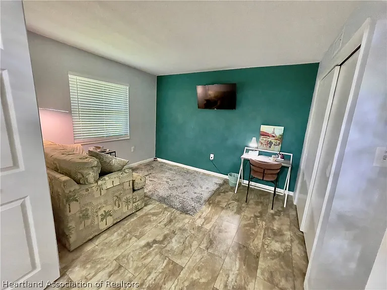 1801 Lakeview Dr #309 — Photo 18