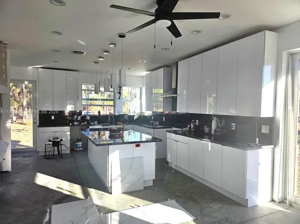 775 S Palm St, Clewiston, FL 33440